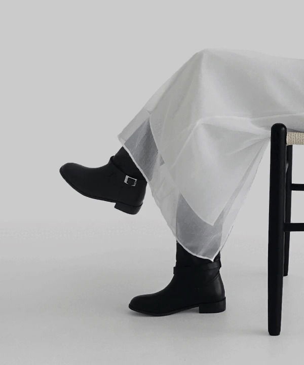 Netri Buckle Midi Boots 靴子