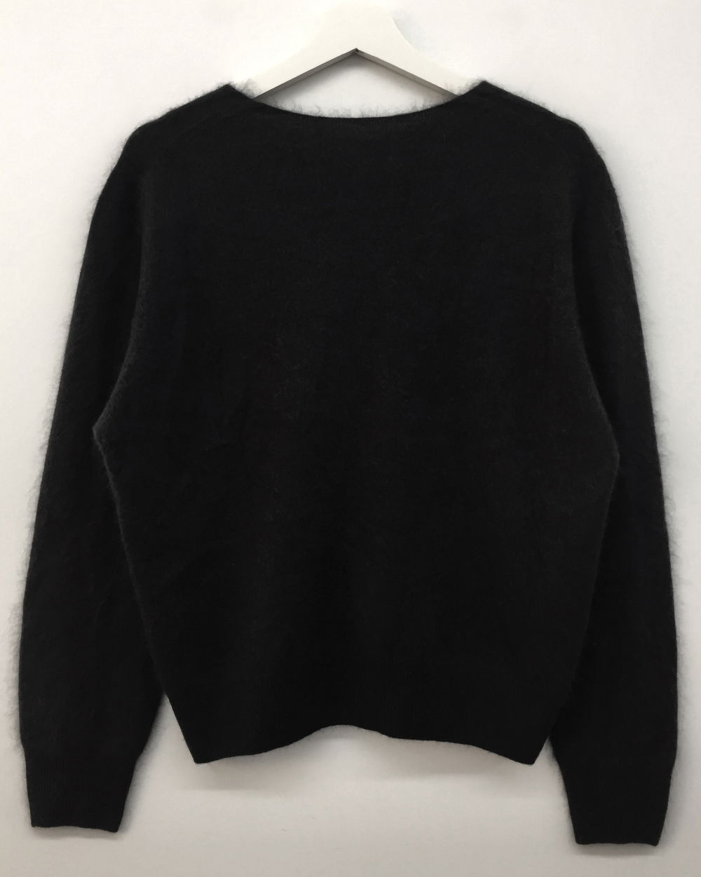 긴팔 티셔츠 차콜 색상 이미지-S4L7