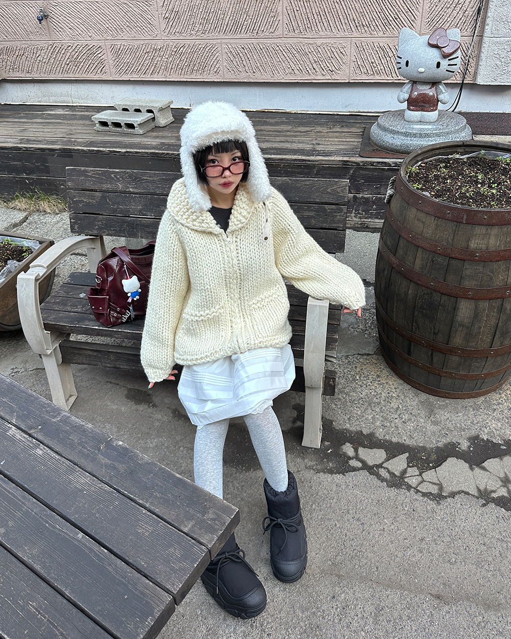 긴팔 티셔츠 모델 착용 이미지-S1L83