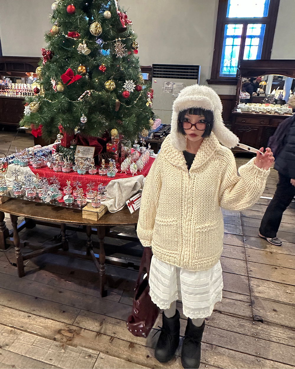 긴팔 티셔츠 모델 착용 이미지-S1L76