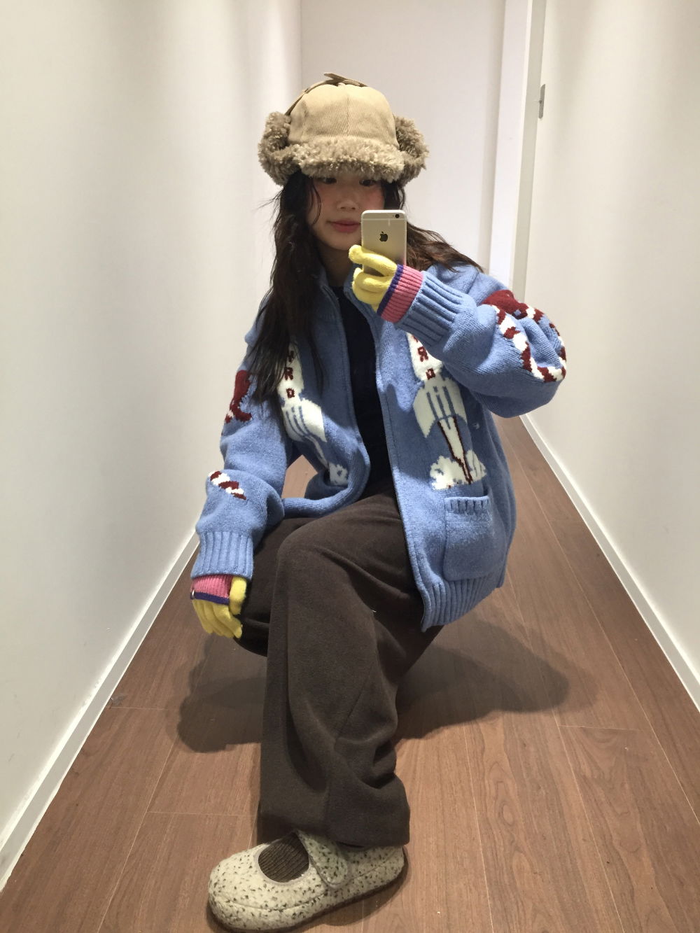 긴팔 티셔츠 모델 착용 이미지-S1L14