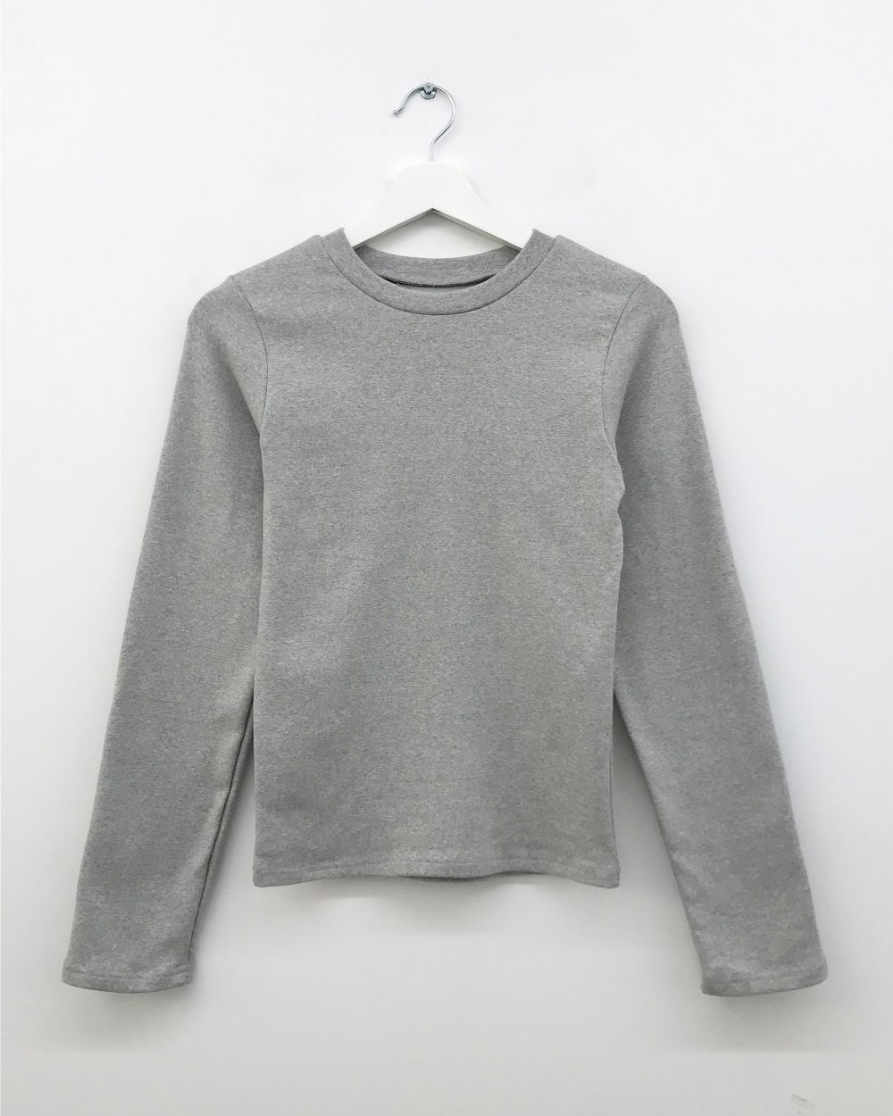 긴팔 티셔츠 그레이 색상 이미지-S2L2