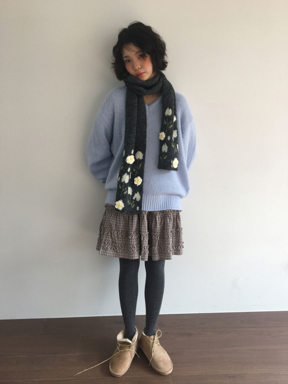 신발 모델 착용 이미지-S1L9