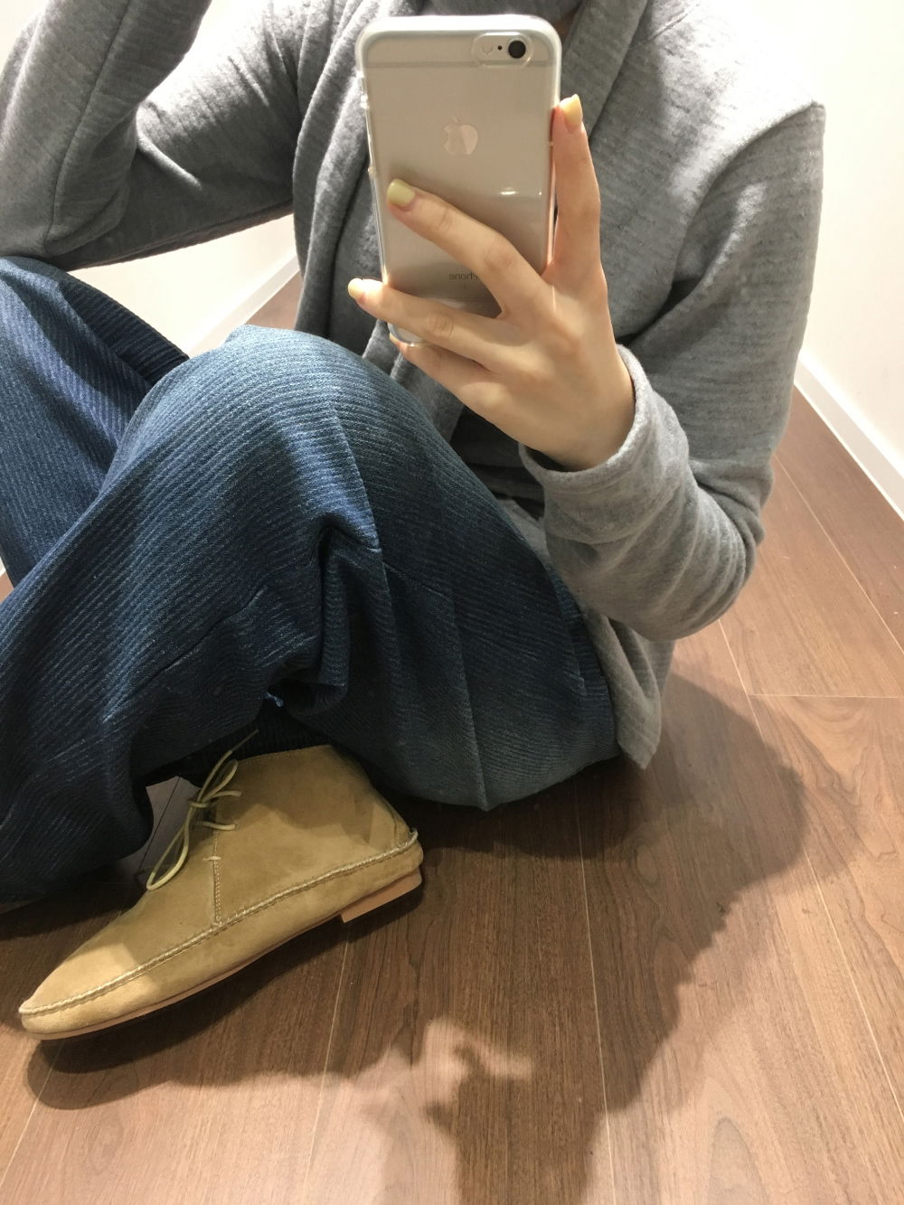 신발 모델 착용 이미지-S4L5