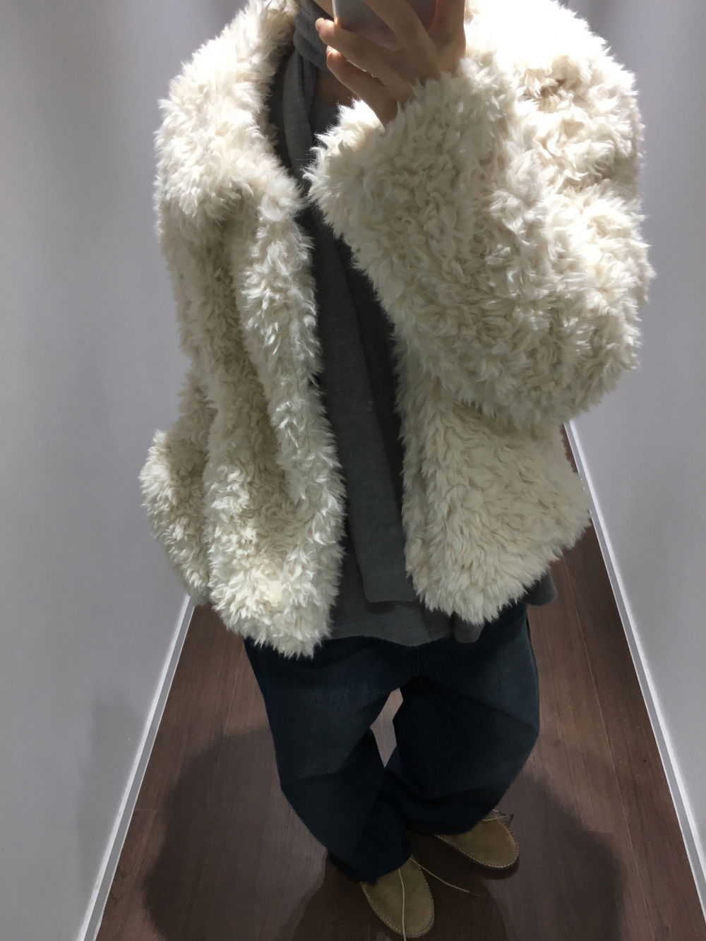 신발 모델 착용 이미지-S4L7