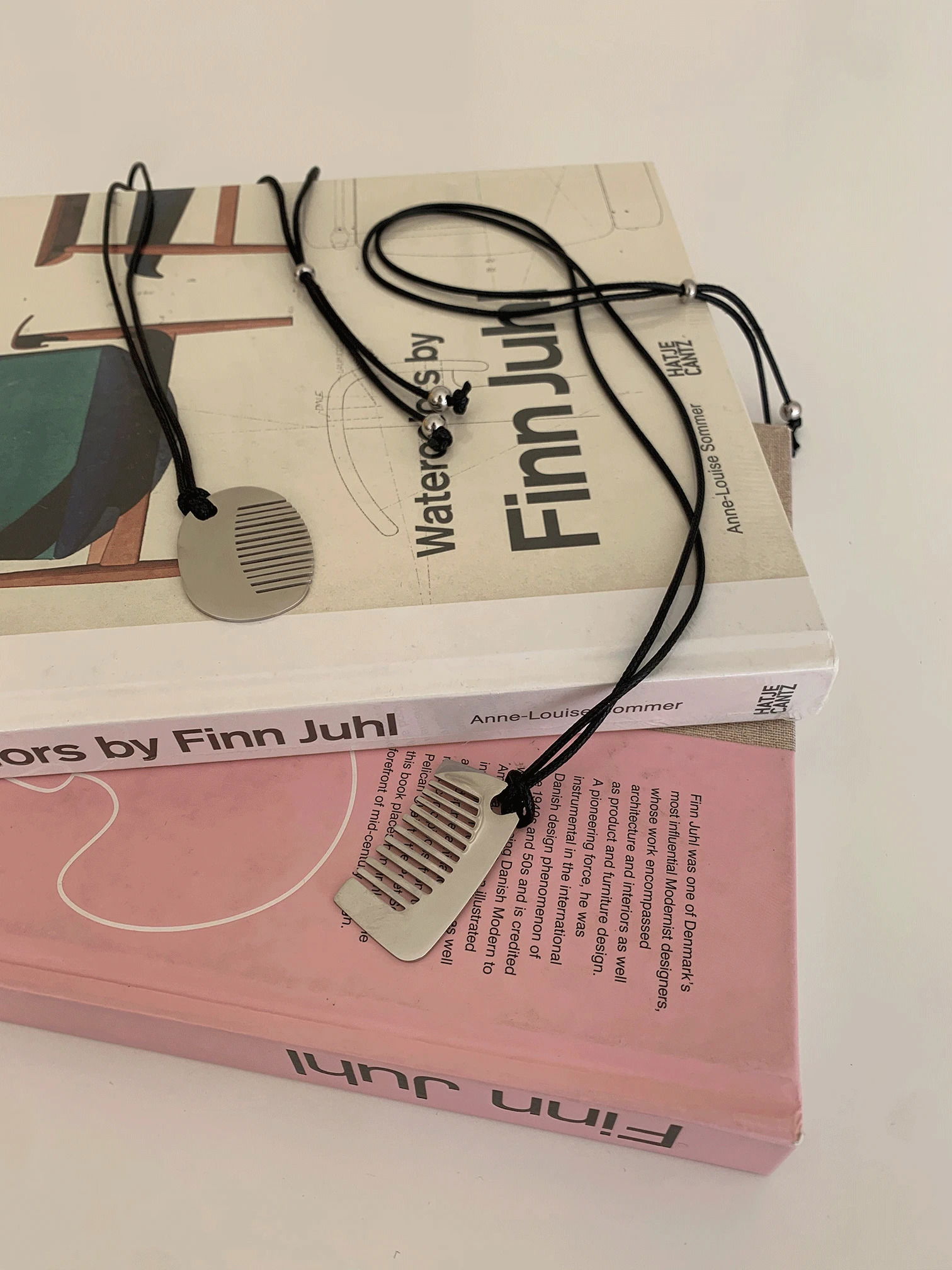 stainless steel comb necklace