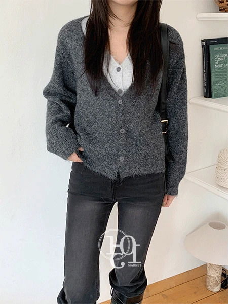 Monobell two-tone V-neck cardigan 开襟衫