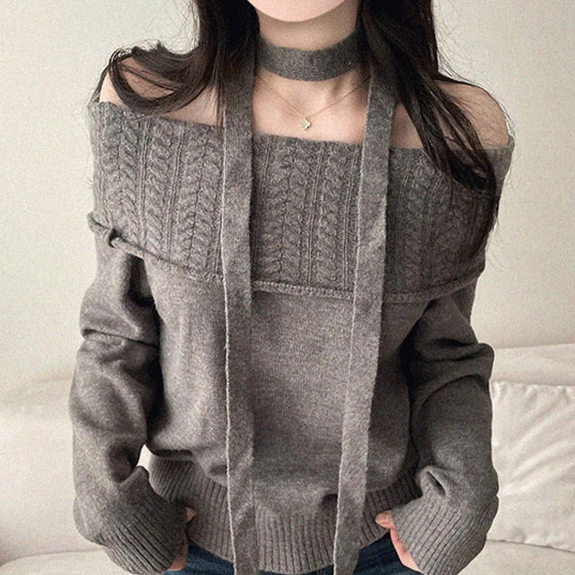 Lati Off-Shoulder Twisted Soft Loose-fit Winter Knitwear (2 Colors)