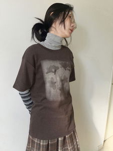 水彩花ルーズ半袖Tシャツ