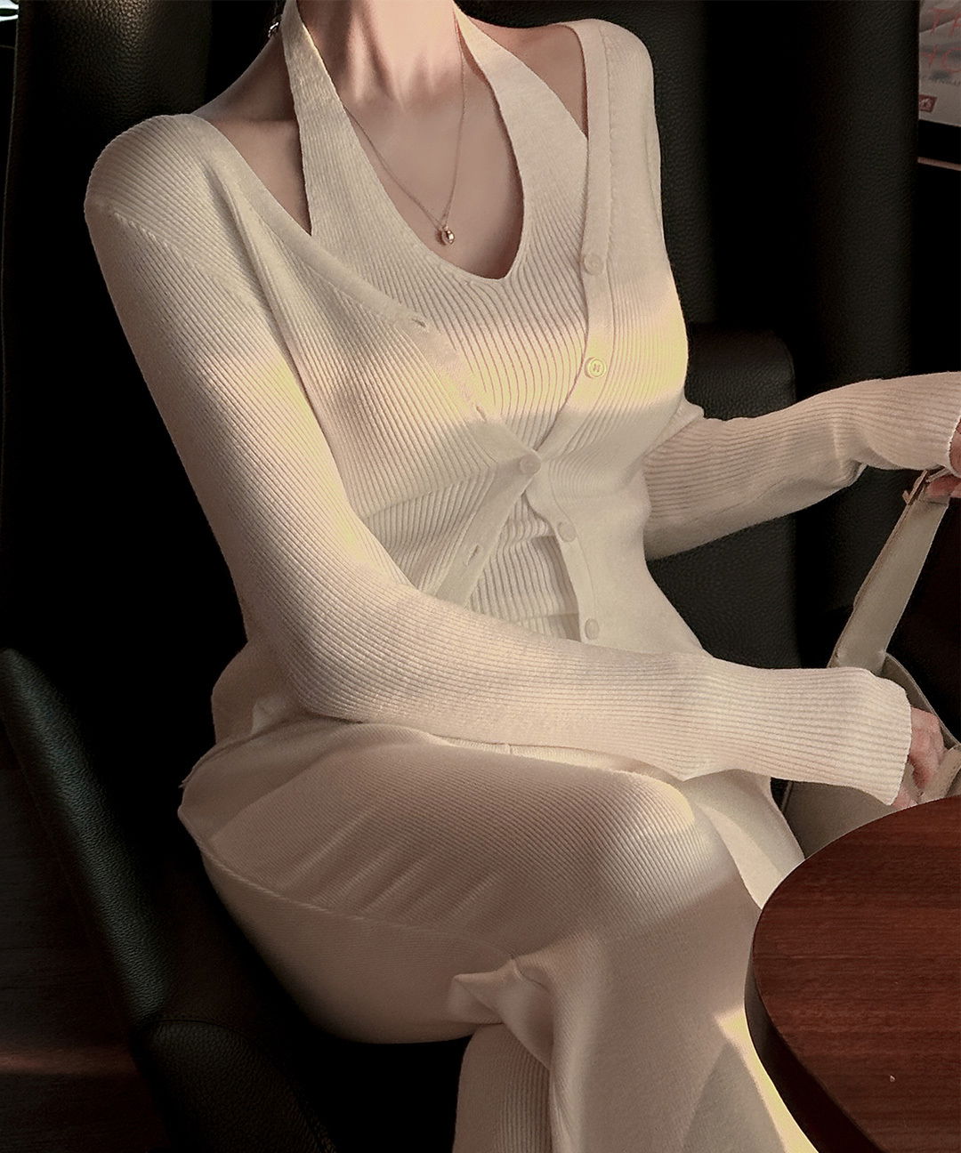 Roett Halterneck Sleeveless Layered Knitwear Cardigan Two-Piece Set 套裝