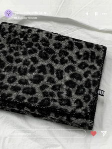 리즈 뽀글 호피 목도리