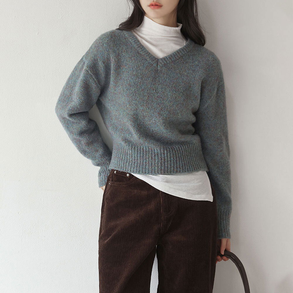 Prado Wool Thick Semi-Crop Bocashi V-Neck Knit