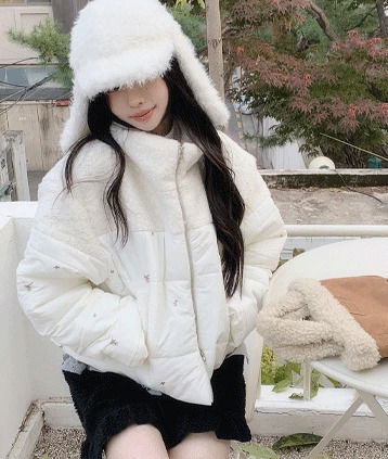 하코다테jp (고퀄꽃자수,화이트숏패딩,양털후리스패딩)