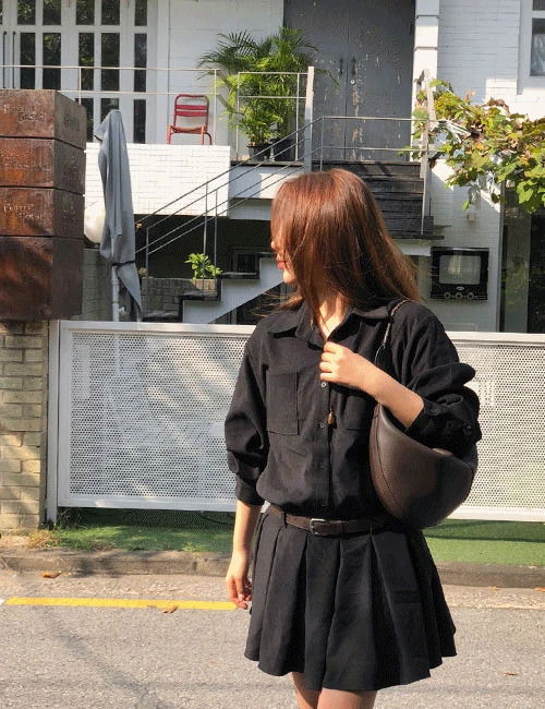 純色寬鬆七分袖襯衫領連身洋裝