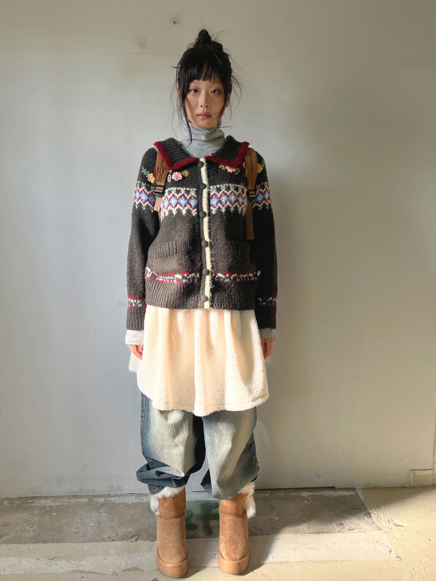 미니 스커트 모델 착용 이미지-S5L6