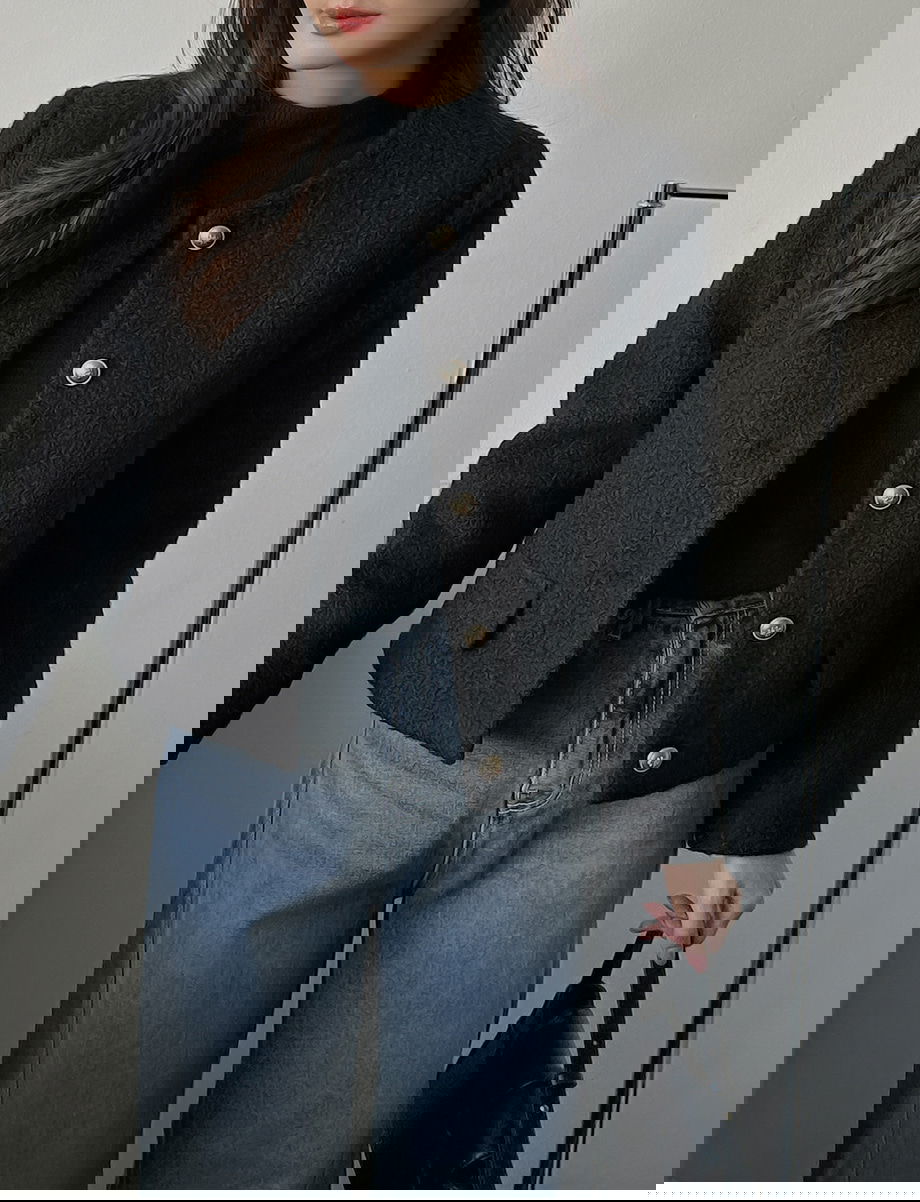 리리앤코 라플레쥬 부클 골드버튼 자켓