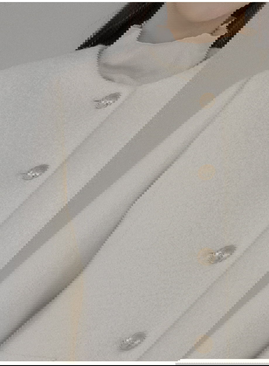 리리앤코 라플레쥬 부클 골드버튼 자켓