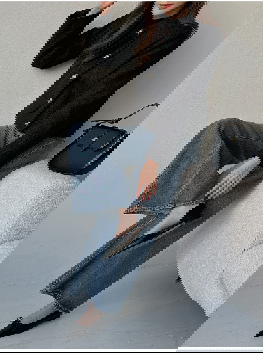 리리앤코 라플레쥬 부클 골드버튼 자켓