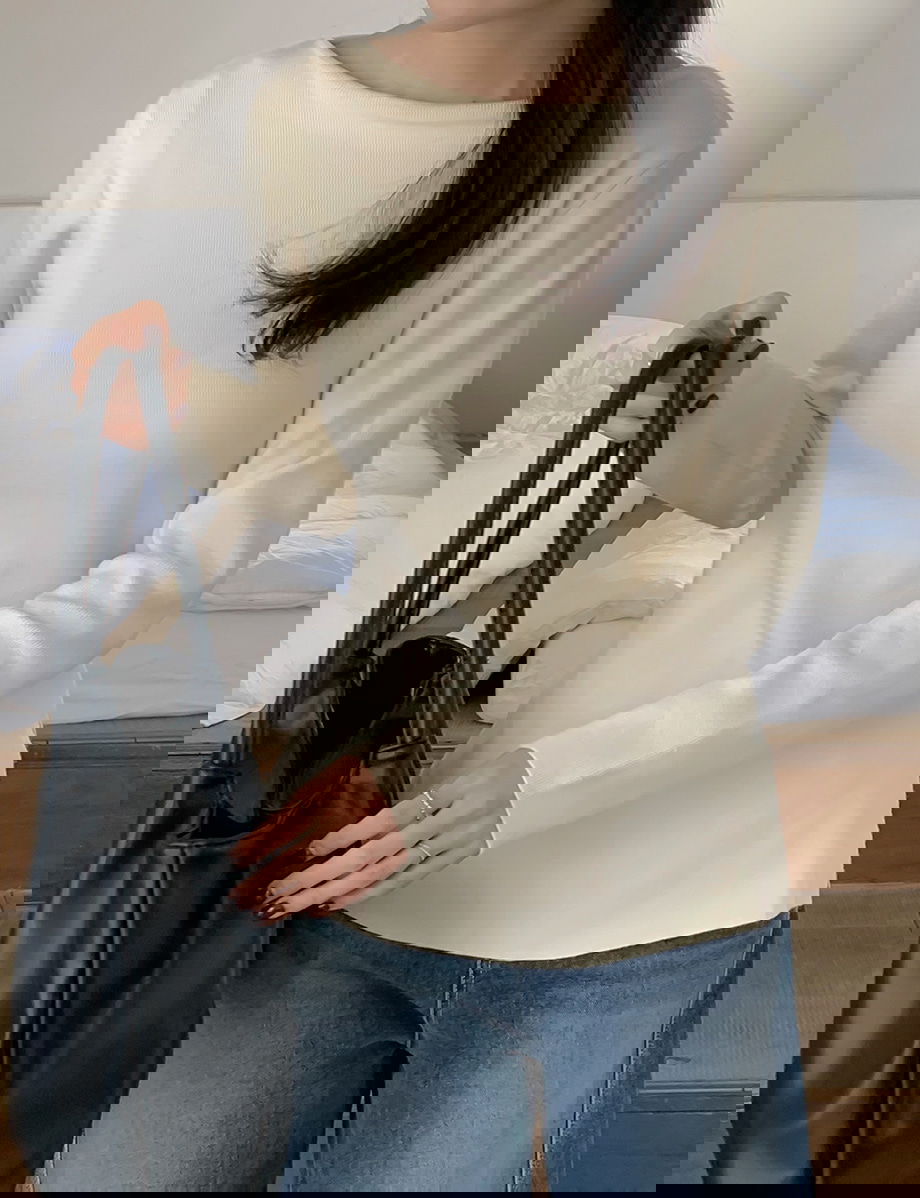 리리앤코 스페린브 보트넥 슬림핏 트임 니트