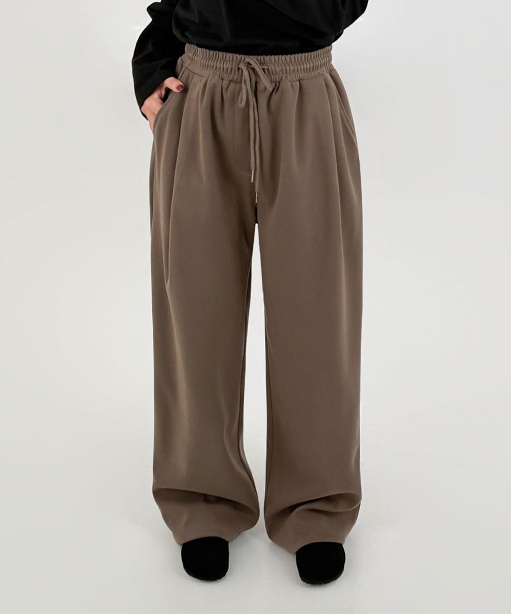 가방 모델 착용 이미지-S1L29