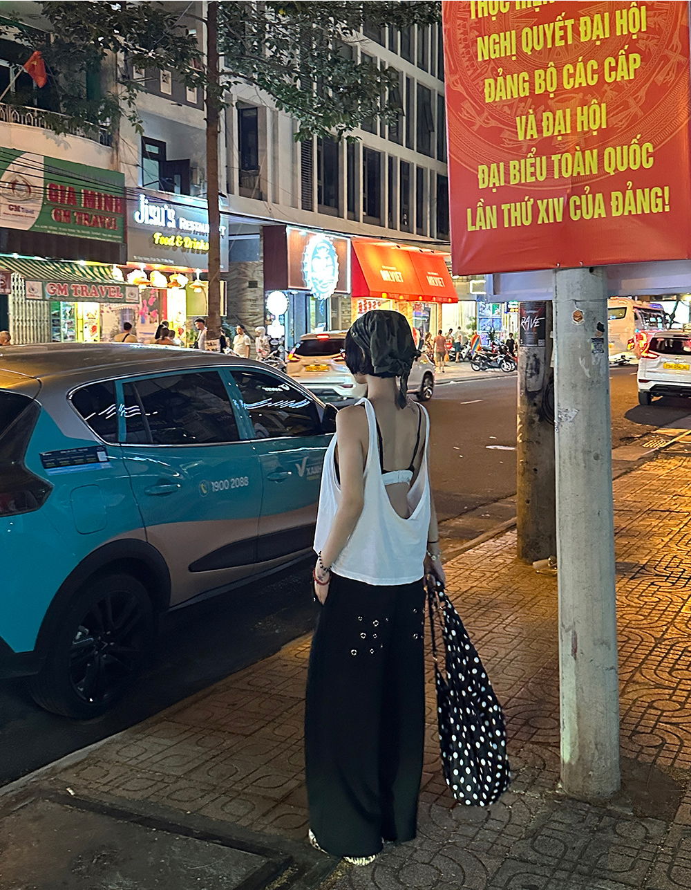 바지 모델 착용 이미지-S1L86