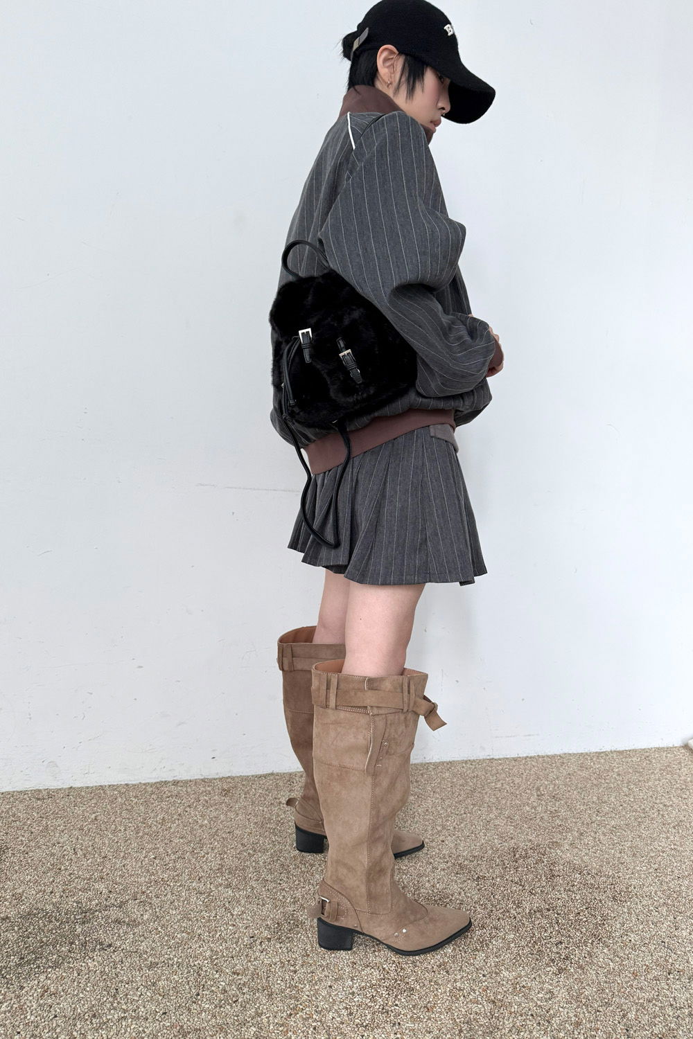 재킷 모델 착용 이미지-S1L10