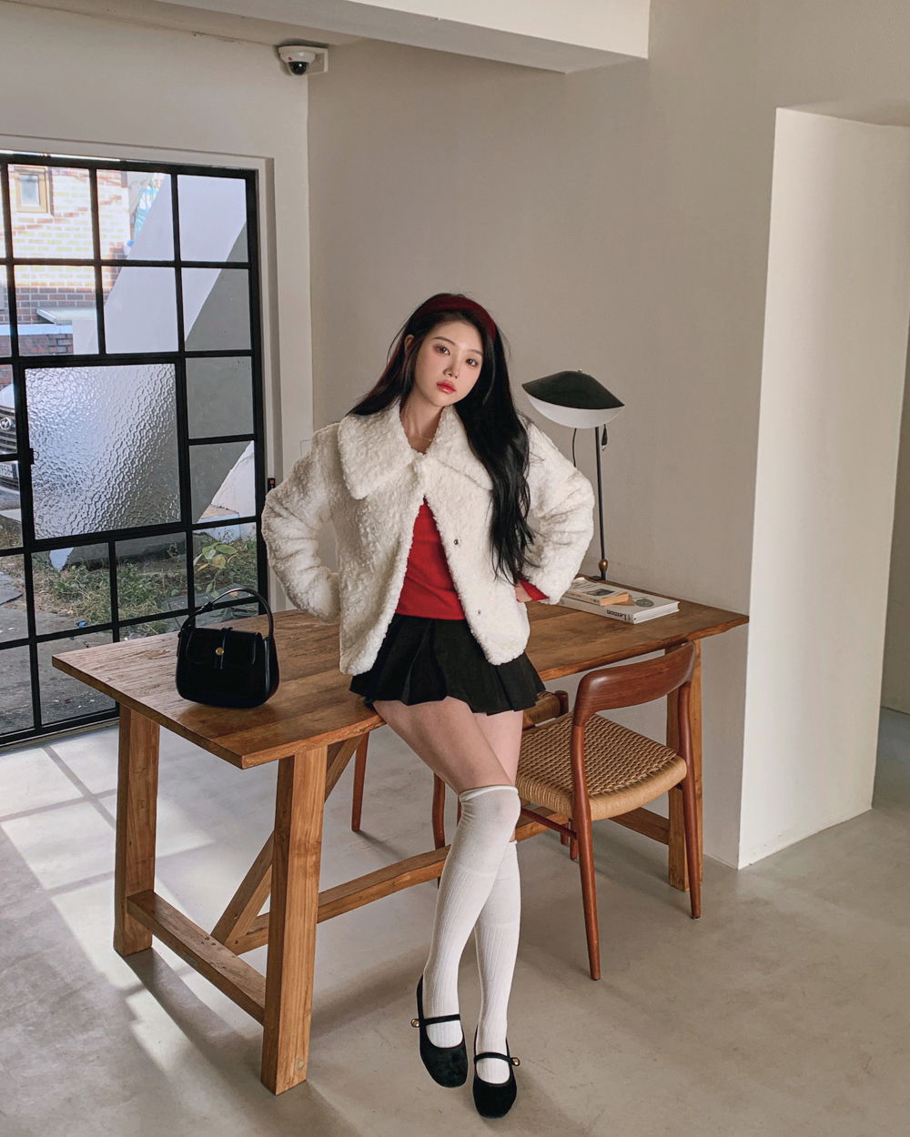 재킷 모델 착용 이미지-S1L49