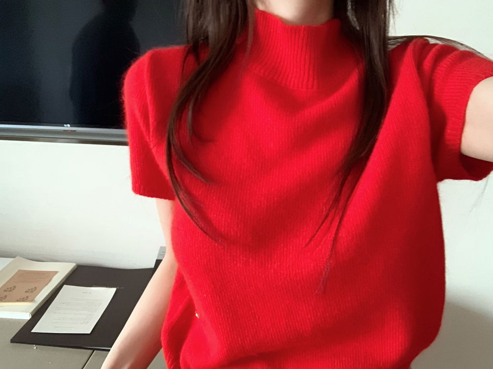 반팔 티셔츠 모델 착용 이미지-S1L69