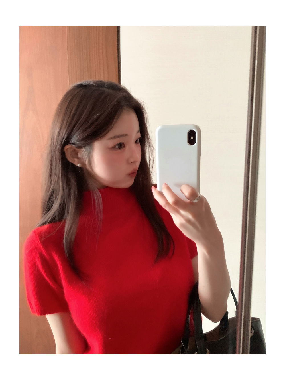 반팔 티셔츠 모델 착용 이미지-S1L84