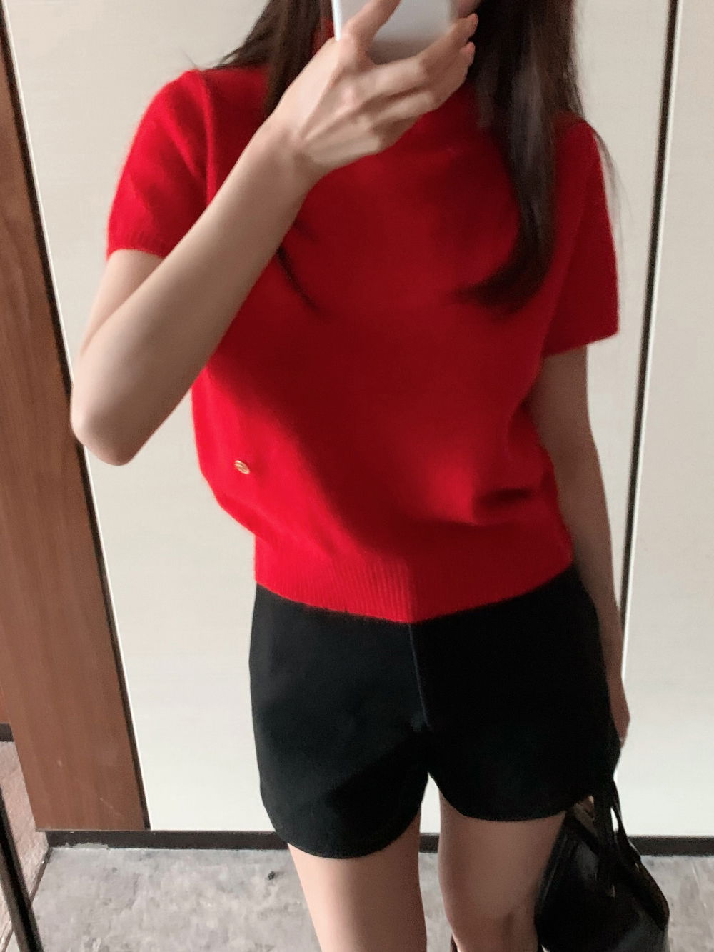 반팔 티셔츠 모델 착용 이미지-S1L88