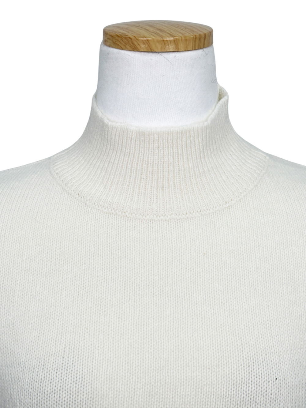 반팔 티셔츠 상품상세 이미지-S4L5