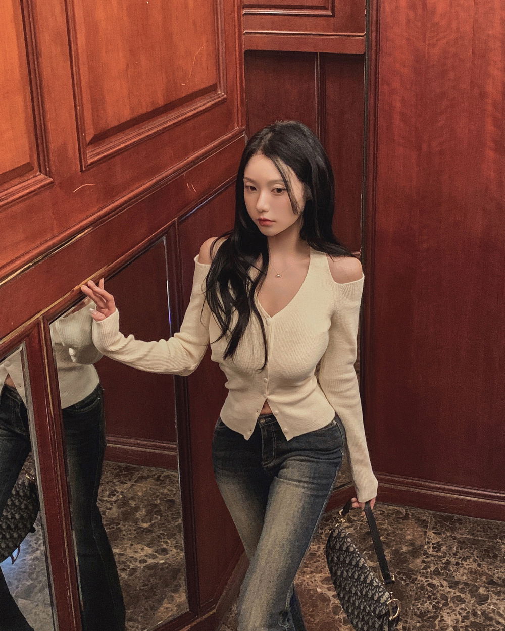 카디건 모델 착용 이미지-S1L75