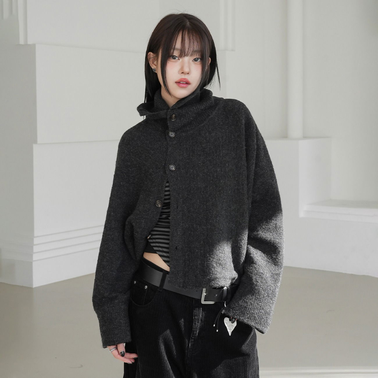 Pento Cape Knitwear Cardigan 开襟衫