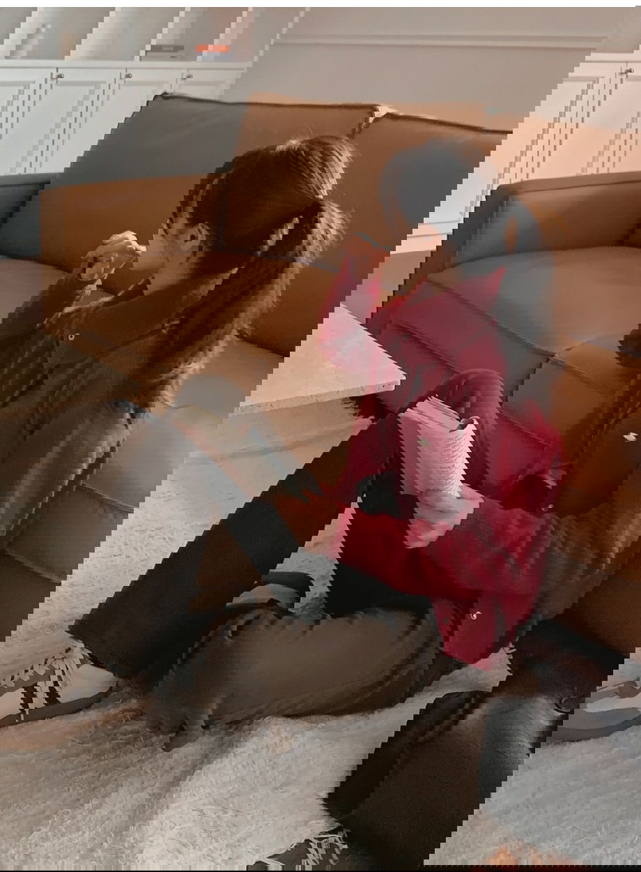 히티브오 하이넥 펜던트 니트 가디건