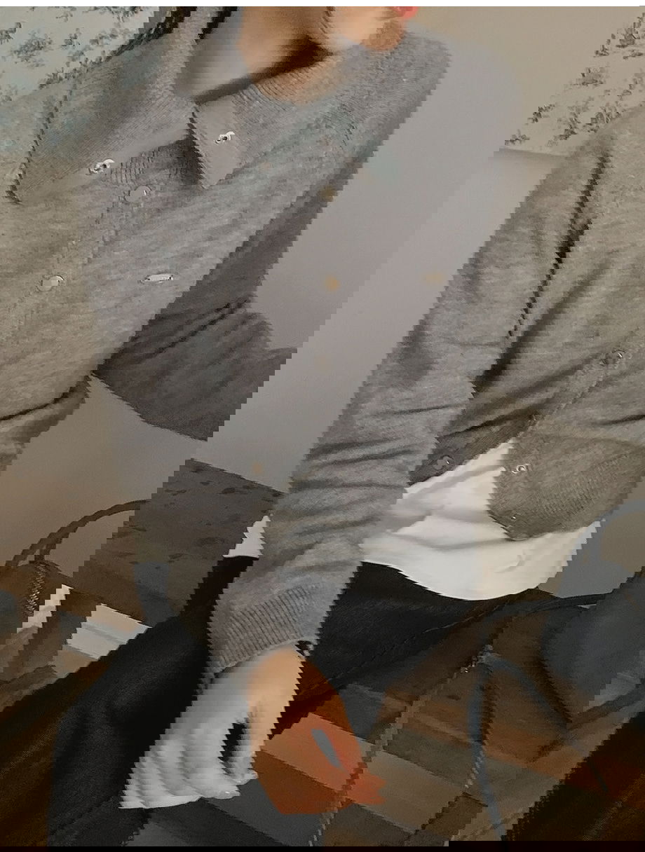 히티브오 하이넥 펜던트 니트 가디건