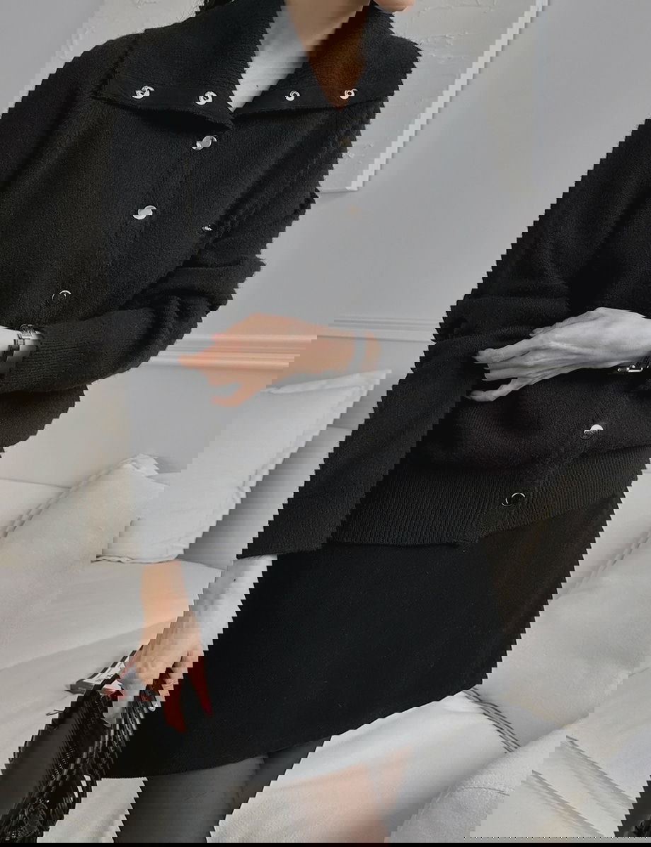 히티브오 하이넥 펜던트 니트 가디건