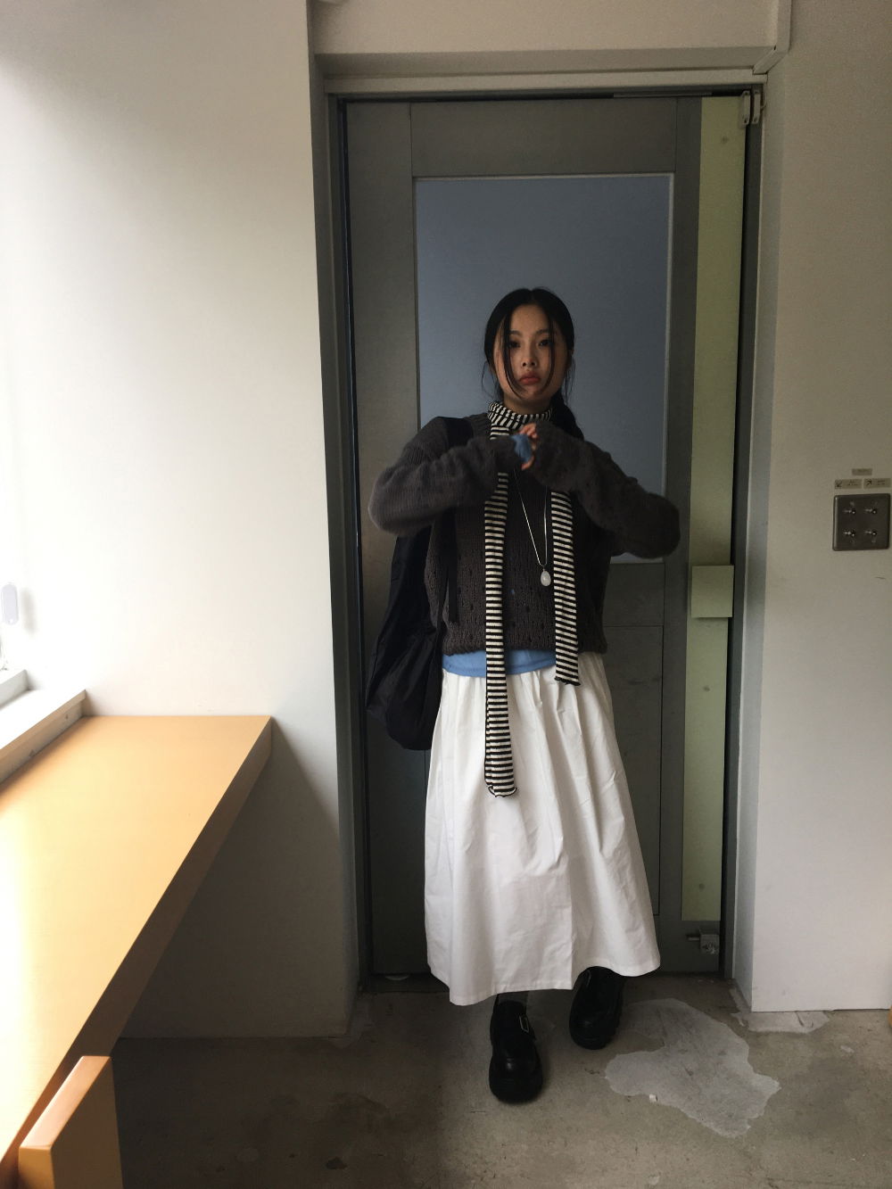 치마 모델 착용 이미지-S1L8