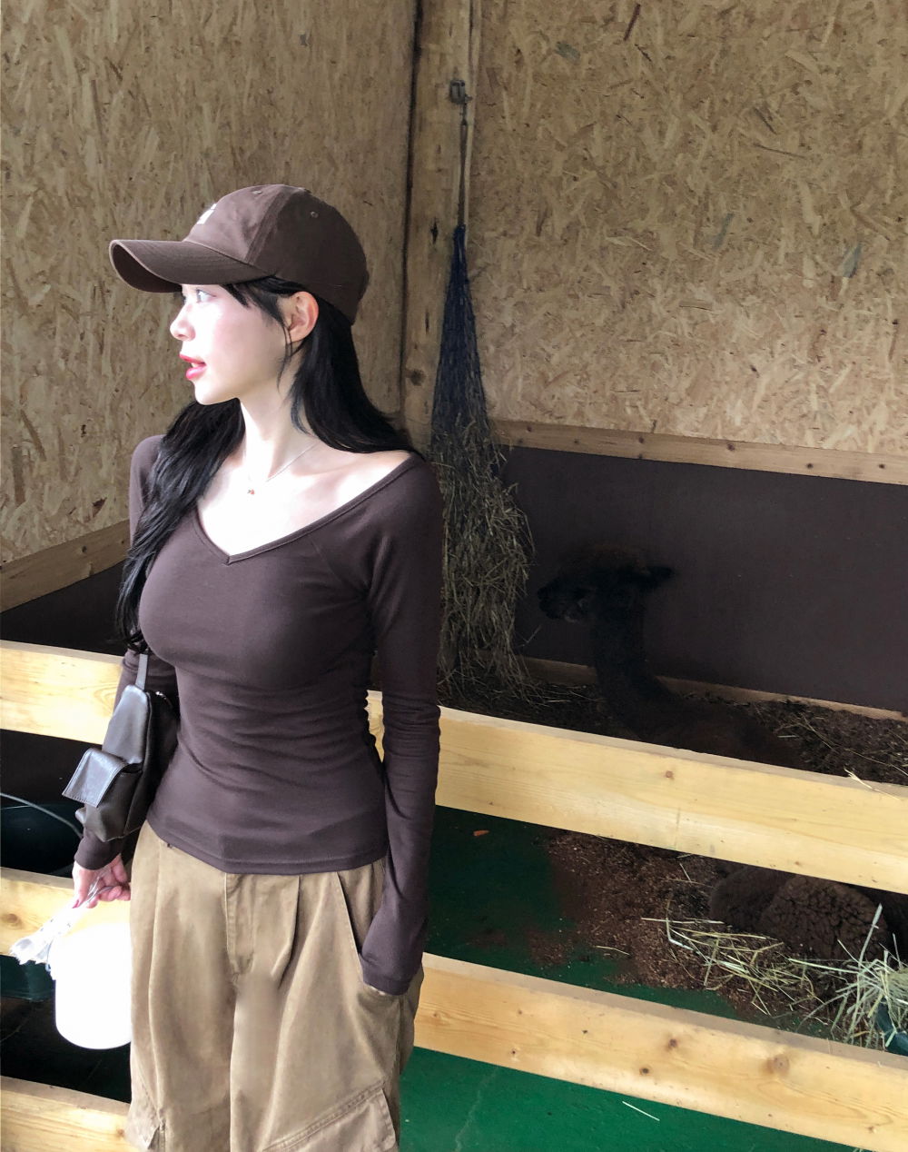 악세사리 모델 착용 이미지-S4L8