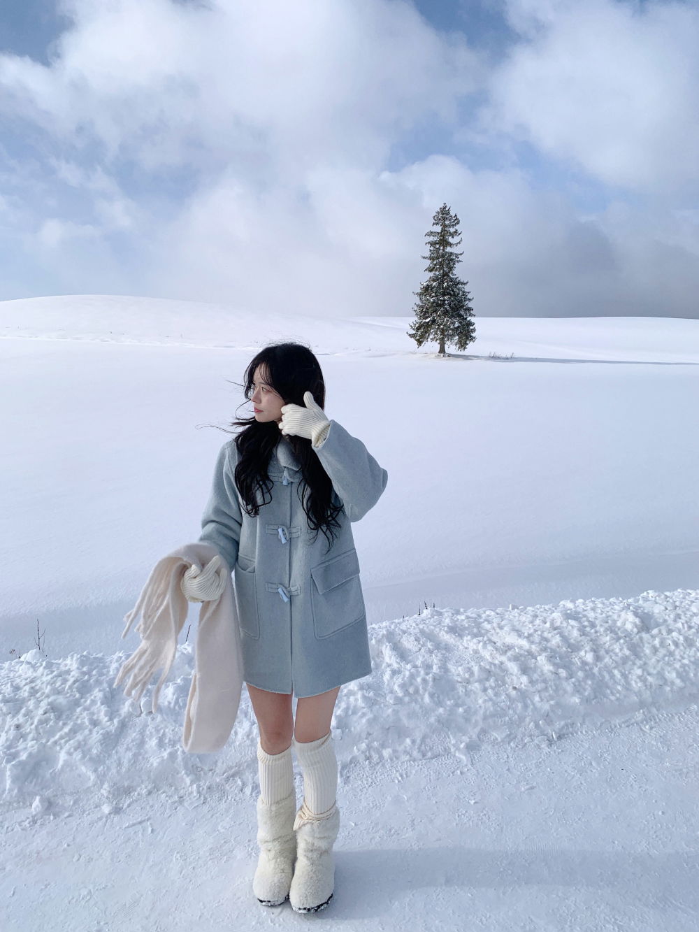 반팔 티셔츠 모델 착용 이미지-S8L20