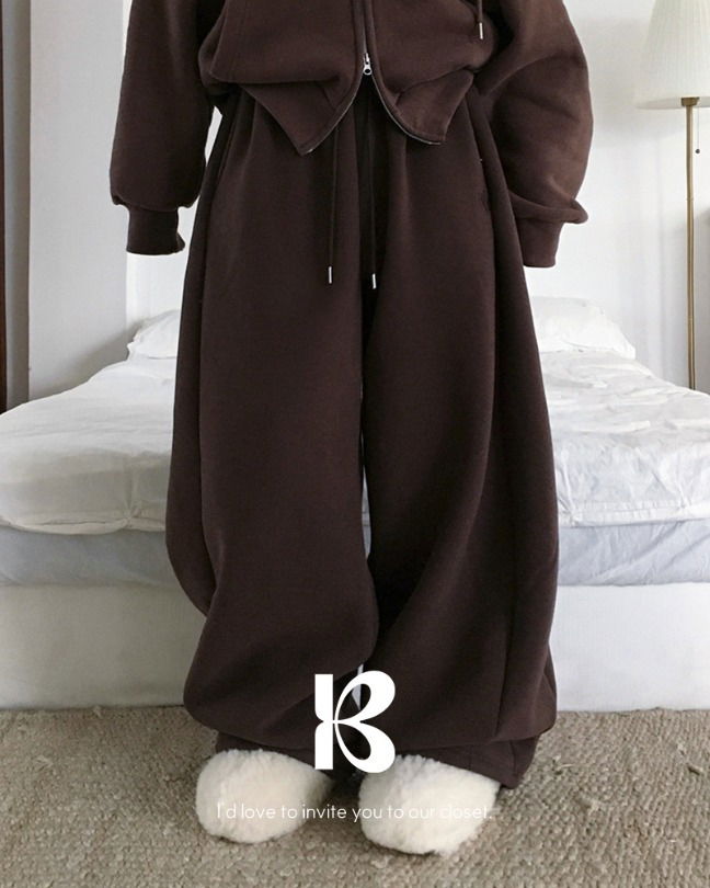 Ritz wide cut training pants