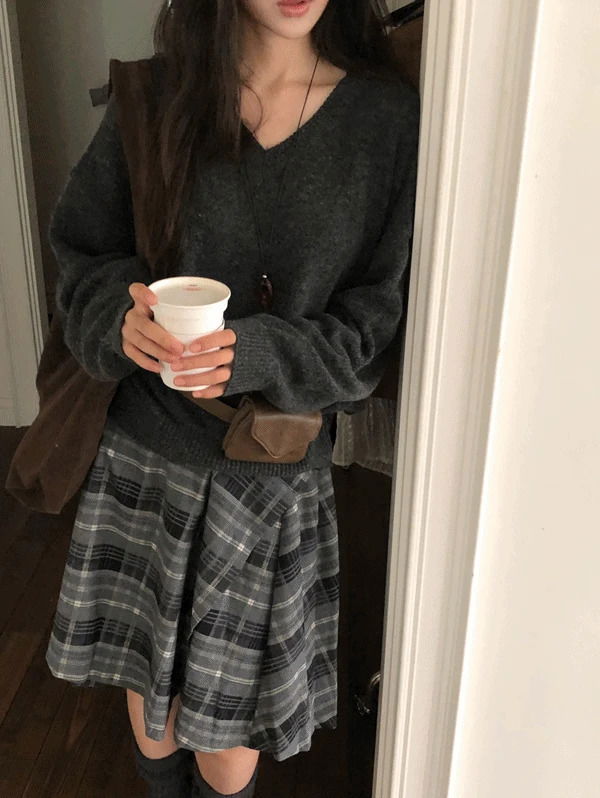 Shelly Yerifit Alpaca V-Neck Knitwear