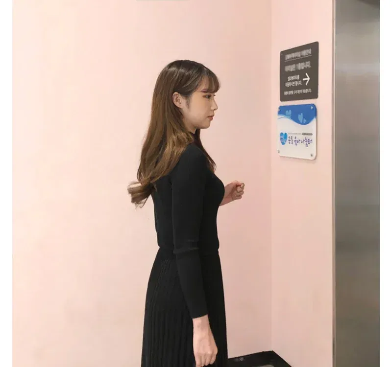 긴팔 티셔츠 모델 착용 이미지-S1L35