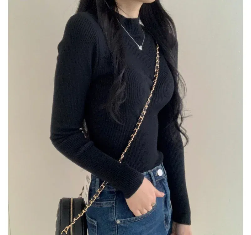 긴팔 티셔츠 모델 착용 이미지-S1L38