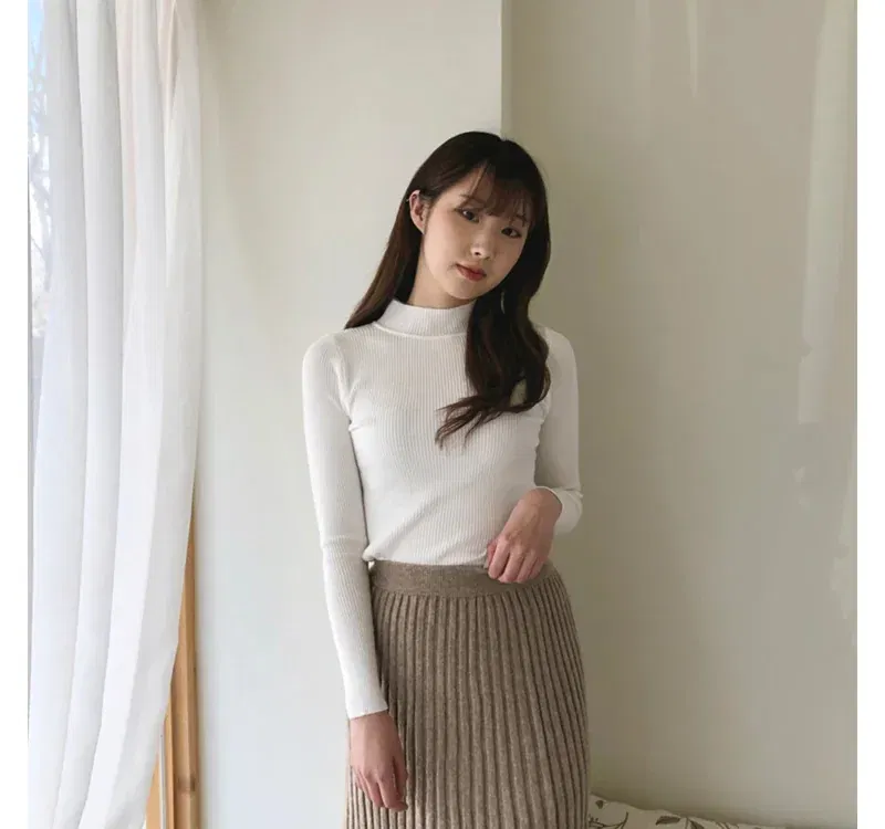 긴팔 티셔츠 모델 착용 이미지-S1L31