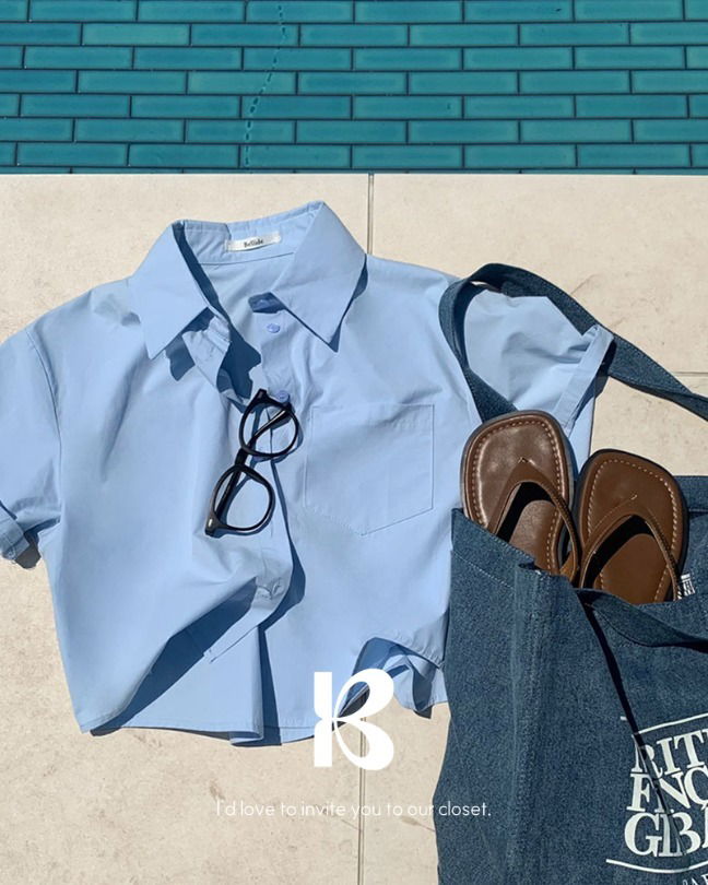 Today's Standard Short Sleeve Semi-Crop Shirt