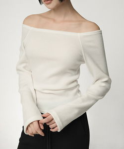 Shuar Slim Fit Off-Shoulder Fleece Long Sleeve T- Fleece-lined