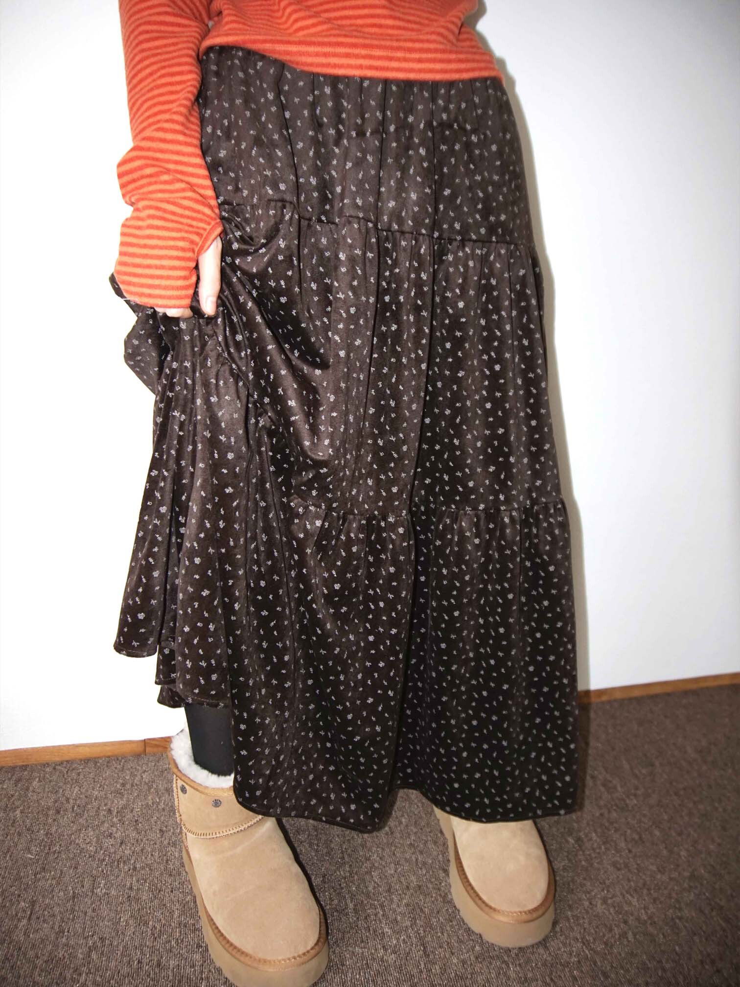 絲絨荷葉邊長款褶裙