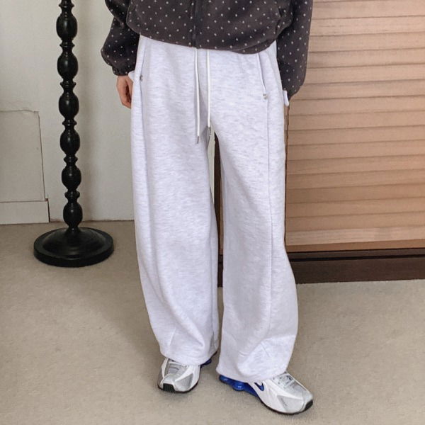 These Fleece-lined snap button banding pants