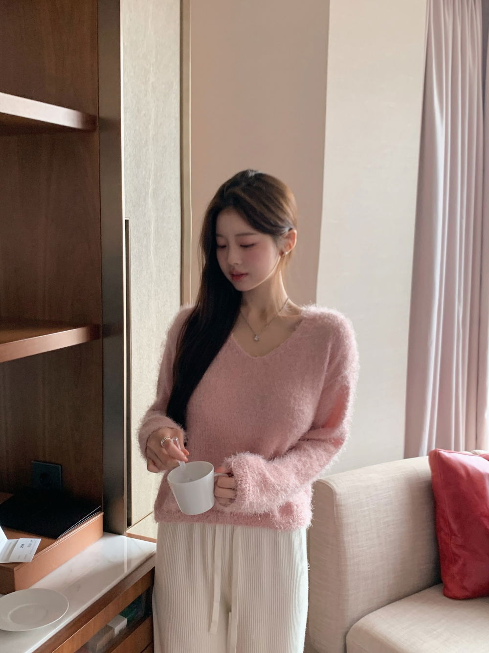 점퍼 모델 착용 이미지-S1L2