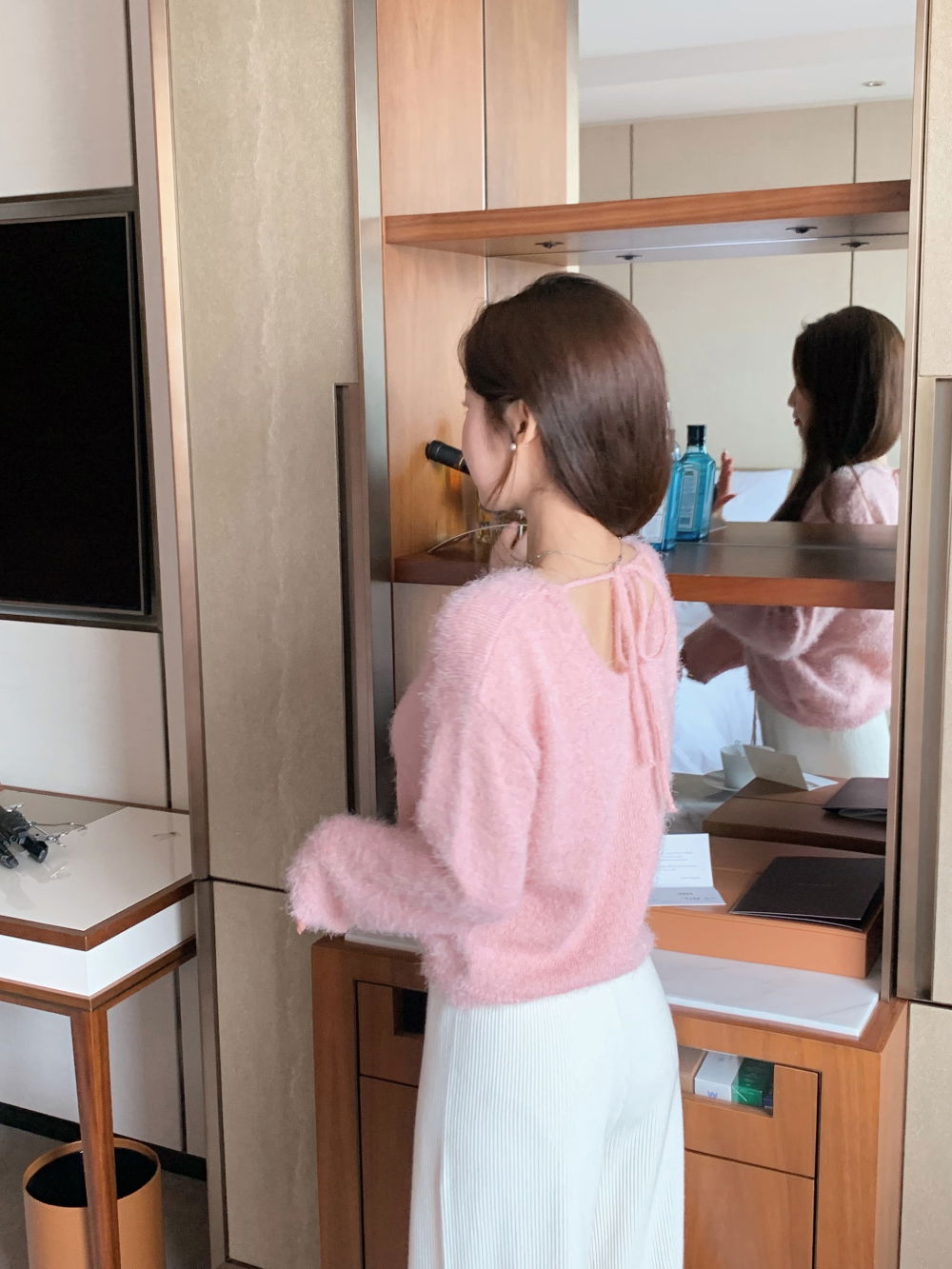 점퍼 모델 착용 이미지-S1L76